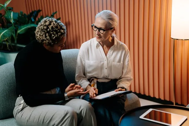 7 Leadership Traits Every Restaurant Manager Should Master in 2025