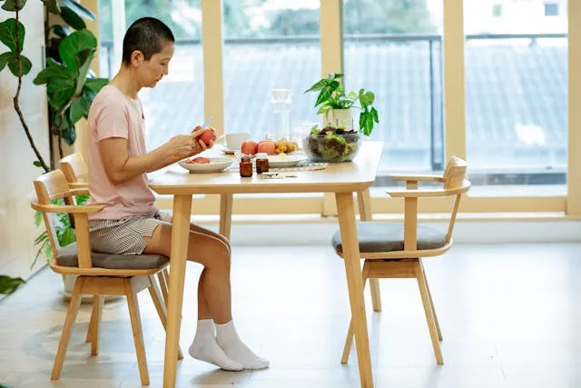 Connection Between Nutrition and Hair Health–And How to Combat Diet-Induced Hair Loss