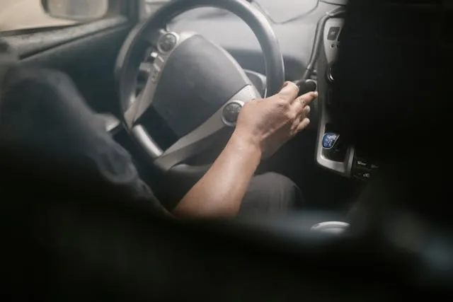 Driving Lessons That Help You Navigate Roads With Ease