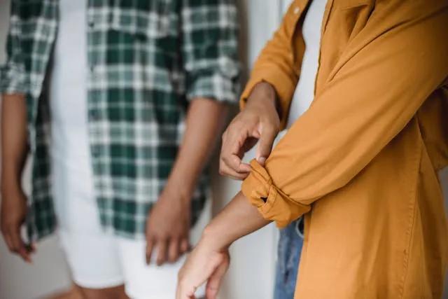 Why Unisex Shirts Are The Preferred Option For Casual Daily Attire