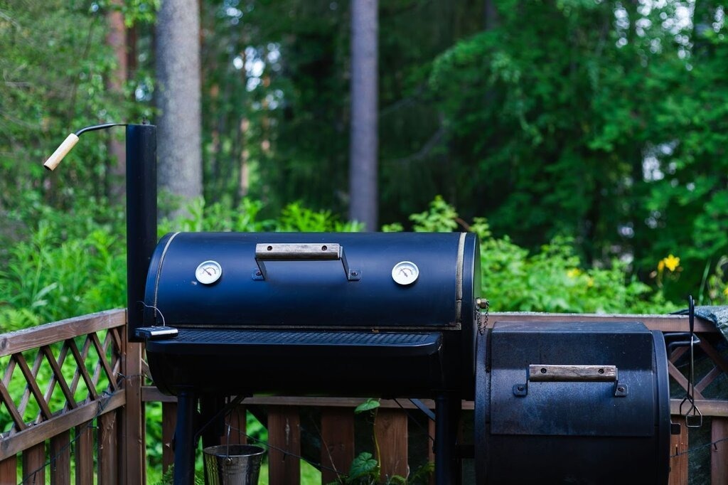 Choosing the Right Smoker for Hands-Off BBQ